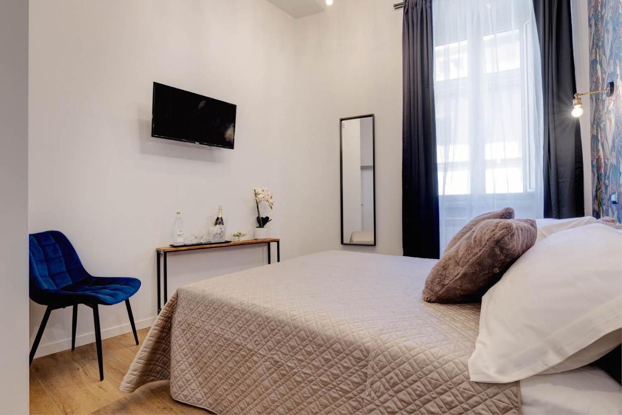 Hotel The Venue Sistina Rzym Zewnętrze zdjęcie