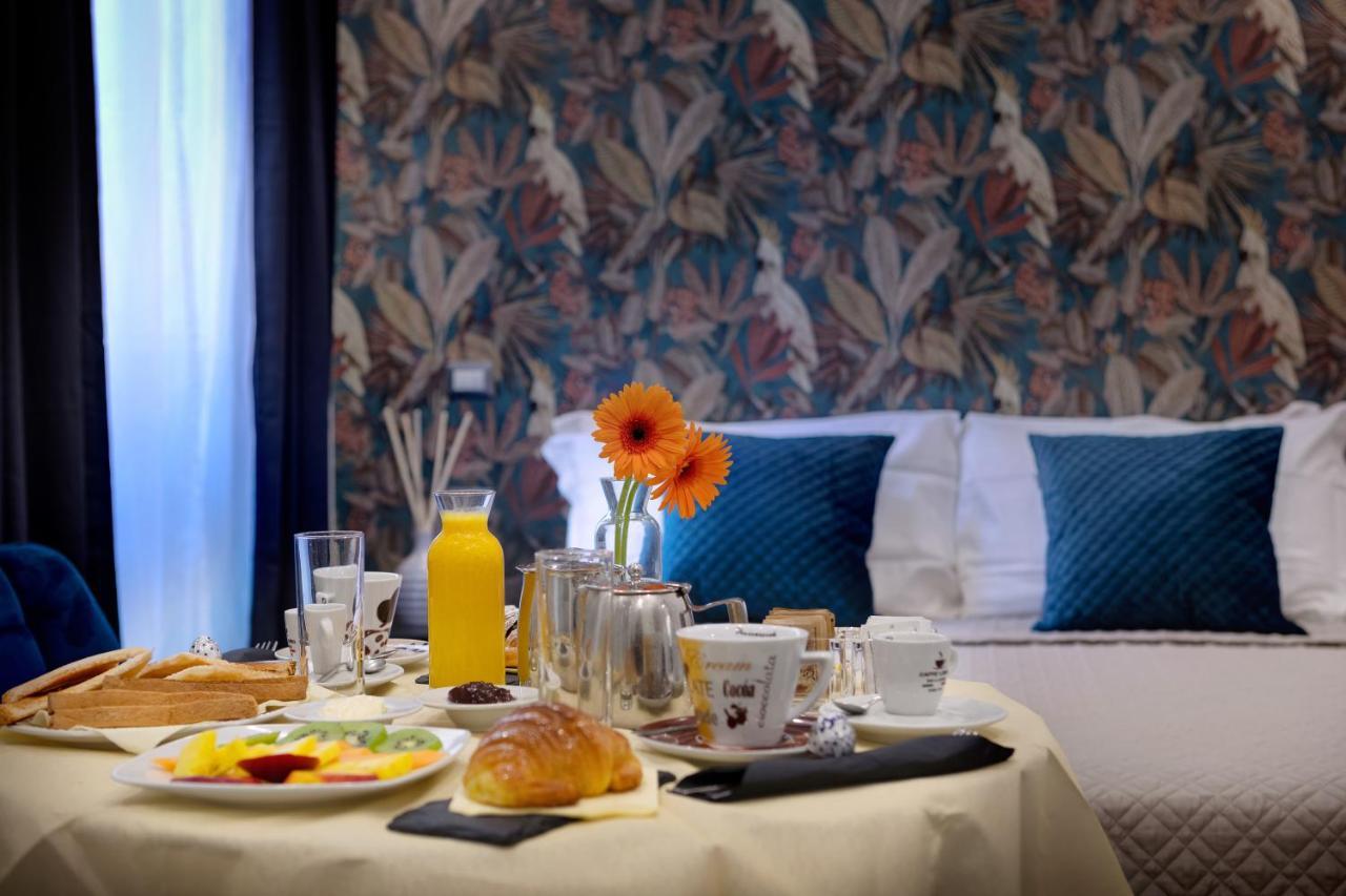 Hotel The Venue Sistina Rzym Zewnętrze zdjęcie