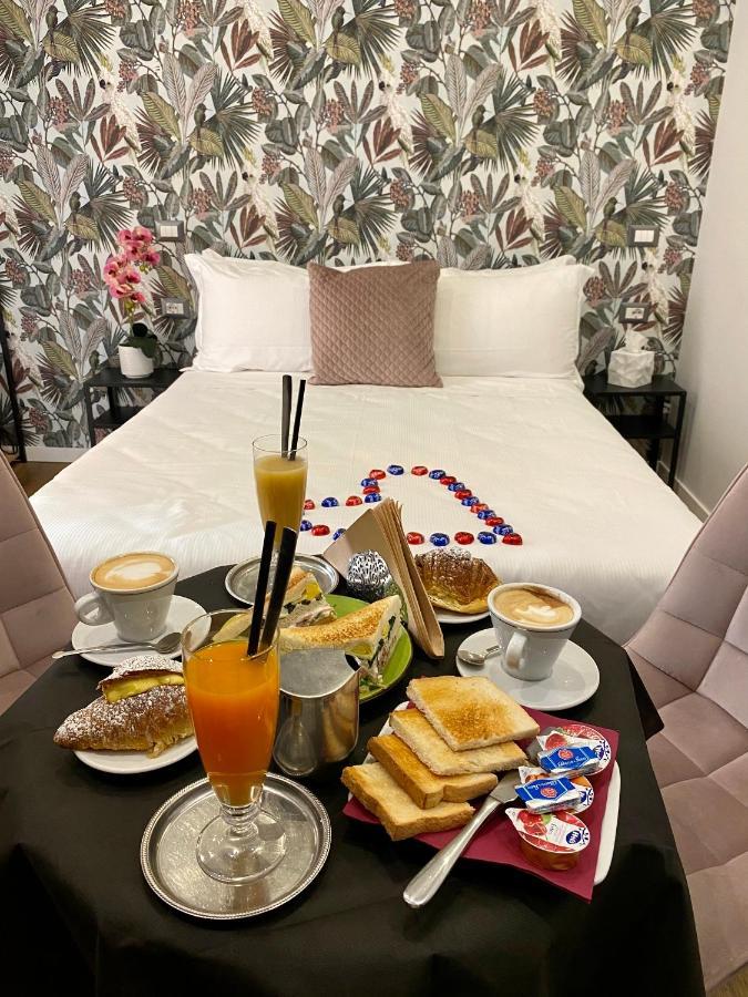 Hotel The Venue Sistina Rzym Zewnętrze zdjęcie
